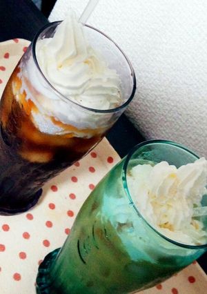 ミルで挽きたてアイスウィンナーコーヒー-レシピのメイン写真