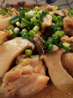 ご飯が進む味♪塩麹鶏とエリンギの炒め煮-レシピのメイン写真
