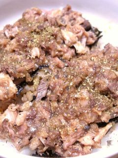 まるで鰻! 混ぜるだけの鯖缶の蒲焼風丼-レシピのメイン写真