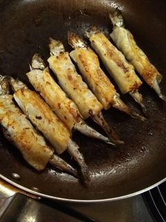 フライパンで焼きシシャモ~爆発ナシ!~-レシピのメイン写真