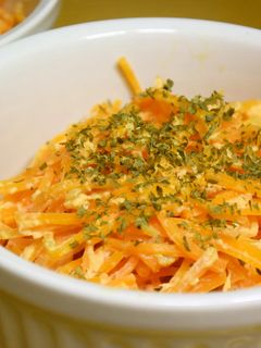 【副菜】にんじんと鮭フレークのサラダ-レシピのメイン写真