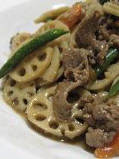 牛肉とレンコンの炒め物-レシピのメイン写真