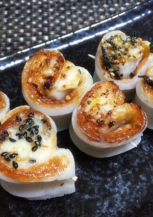 くるくる竹輪のふりかけマヨ焼き-レシピのメイン写真