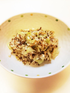 ☆休日のお昼はパパッとレタスチャーハン☆-レシピのメイン写真
