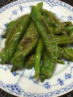超簡単!バルの味 ししとうとピーマン炒め-レシピのメイン写真