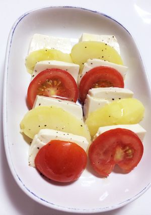 エゴマ油を使ったカプレーゼ-レシピのメイン写真