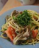トマトとマイタケの和風冷製パスタ
