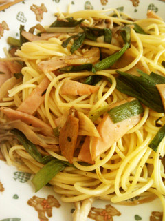 ニラハムポン酢パスタ-レシピのメイン写真