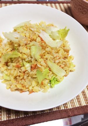簡単！パリッとレタス鮭炒飯-レシピのメイン写真