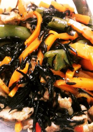 砂糖不使用、ひじきとインゲンの麻婆炒め-レシピのメイン写真