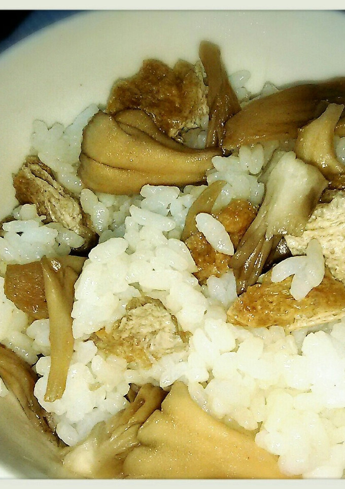 舞茸と油揚げの炊き込みごはん風-レシピのメイン写真