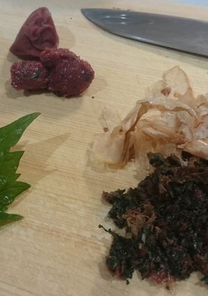 シソと鰹節の梅ペースト-レシピのメイン写真
