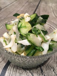 セロリときゅうりとイカ燻製のサラダ-レシピのメイン写真