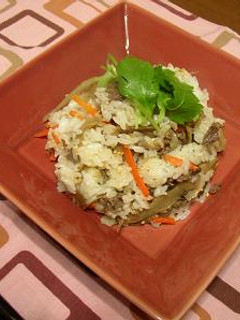 エバラ焼肉のたれde牛ごぼう混ぜご飯-レシピのメイン写真