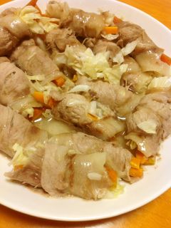 電子レンジでキャベツと人参の肉巻き-レシピのメイン写真