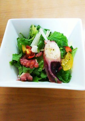《節約チーズ》入り夏野菜お刺身サラダ-レシピのメイン写真
