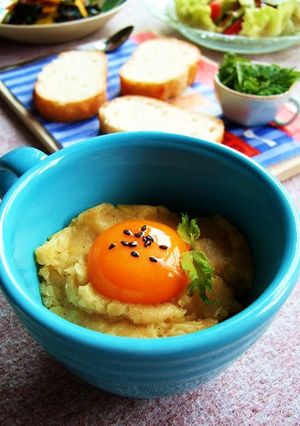 黄身乗っけ~☆超簡単エッグスラット!-レシピのメイン写真