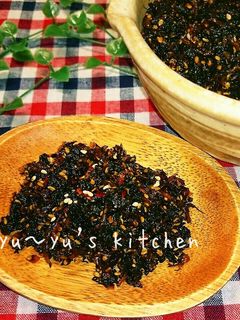 赤紫蘇じゃこ佃煮〜♡ジュース残り葉で佃煮-レシピのメイン写真