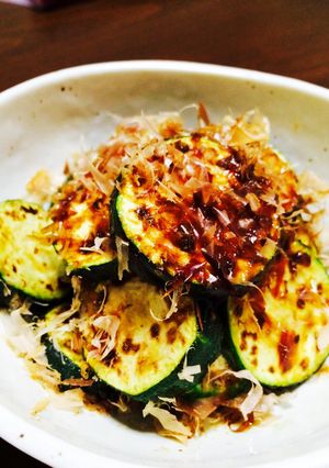 簡単!焼くだけズッキーニ♡和風-レシピのメイン写真