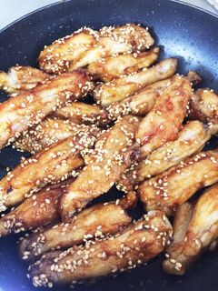 子どもが大好き☆手羽中甘辛焼き-レシピのメイン写真