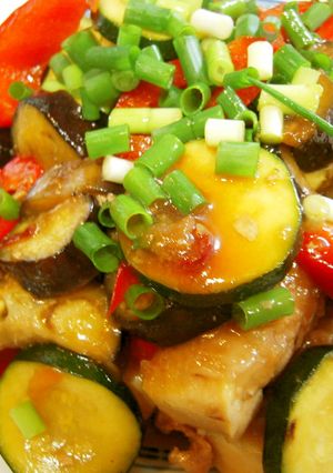 肉巻き高野豆腐と夏野菜のピリ辛甘酢炒め-レシピのメイン写真