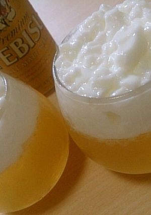 夏にピッタリ♪甘くてとろけるビアゼリー-レシピのメイン写真