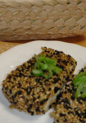 香ばしくって栄養満点！お豆腐の胡麻焼き-レシピのメイン写真
