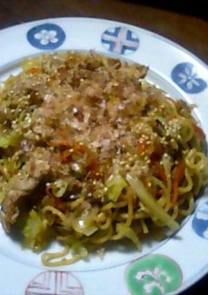 夏祭りの屋台風☆具が平等な焼きソバ☆-レシピのメイン写真