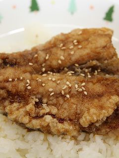 さんまのかば焼き丼【学校給食】-レシピのメイン写真