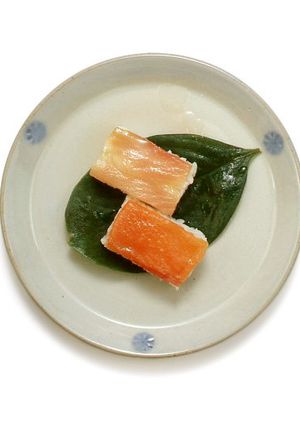 【マービー】秋鮭と秋さばの箱ずし-レシピのメイン写真