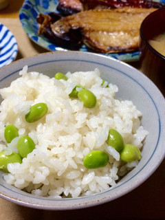 豆の食感と旨味がいい☆枝豆ごはん-レシピのメイン写真