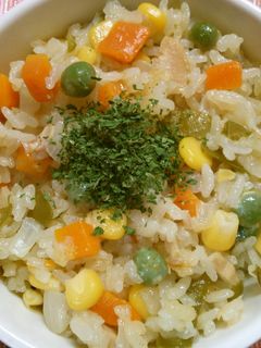 炊飯器にお任せ 簡単♪ツナ入り ピラフ!-レシピのメイン写真