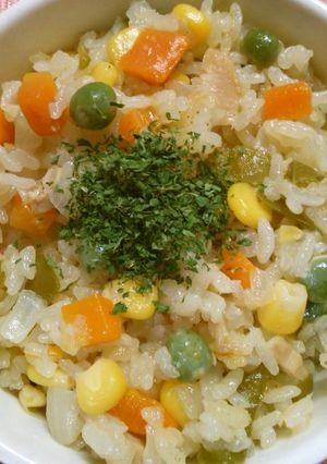 炊飯器にお任せ 簡単♪ツナ入り ピラフ！-レシピのメイン写真