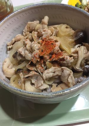 ☆我が家の玉ドレ漬け豚バラ丼☆-レシピのメイン写真