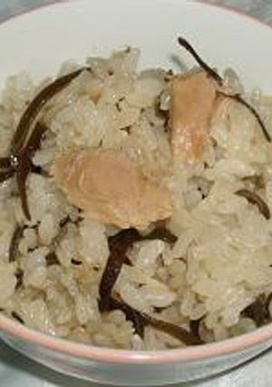 おすすめ !! ツナと昆布の炊き込みご飯-レシピのメイン写真
