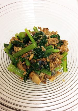 レンジのみ！小松菜とサバの梅肉和え-レシピのメイン写真