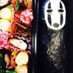 รูปของ キャラ弁☆千と千尋のカオナシ弁当