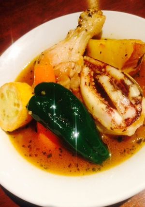 イカげそと野菜のチキンレッグスープカレー-レシピのメイン写真