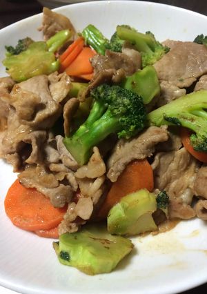 簡単！豚肉とブロッコリーの中華炒め-レシピのメイン写真