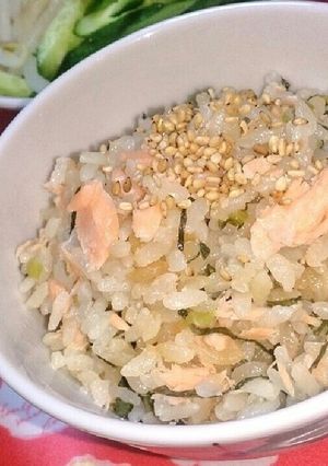 鮭と小松菜の炊き込みご飯-レシピのメイン写真