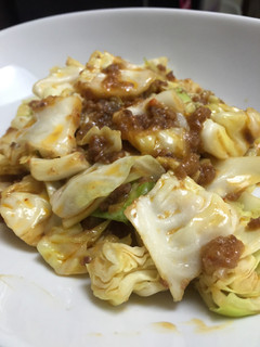 ご飯がすすむ♪肉味噌キャベツ-レシピのメイン写真