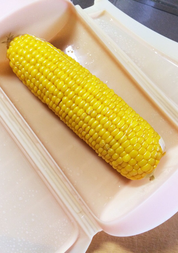 ルクエで茹でとうもろこし-レシピのメイン写真