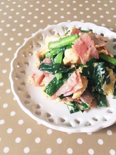 簡単!ニラとベーコンと卵の醤油マヨ炒め-レシピのメイン写真