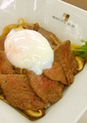 牛モモ肉のすき焼き丼-レシピのメイン写真