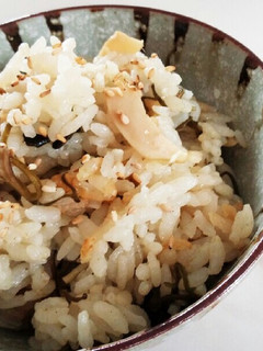 めかぶとエリンギの炊き込みご飯-レシピのメイン写真