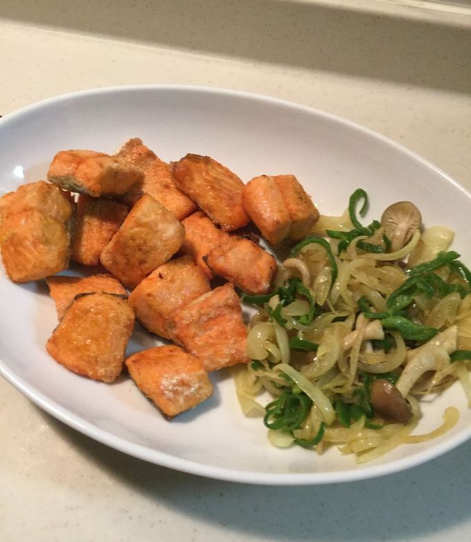 ノンフライヤーde鮭のカレームニエル風 by きのみとくらげ