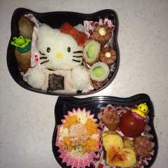 รูปของ キティちゃん簡単キャラ弁