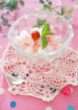 フレッシュいちごのフローズンヨーグルト-レシピのメイン写真