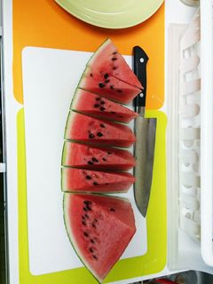 食べやすいスイカの切り方-レシピのメイン写真