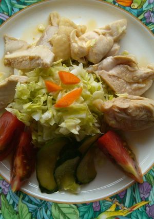 鶏もも肉でビックリスープとゆで鶏-レシピのメイン写真